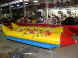 Water Banana Boat, Water Game, Water Park. Inflatable Boat